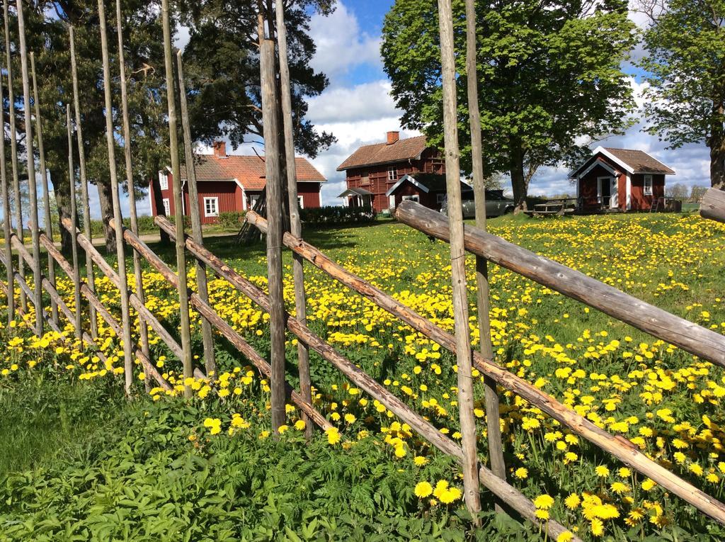 Vila Skyberga Torp Kumla Exteriér fotografie